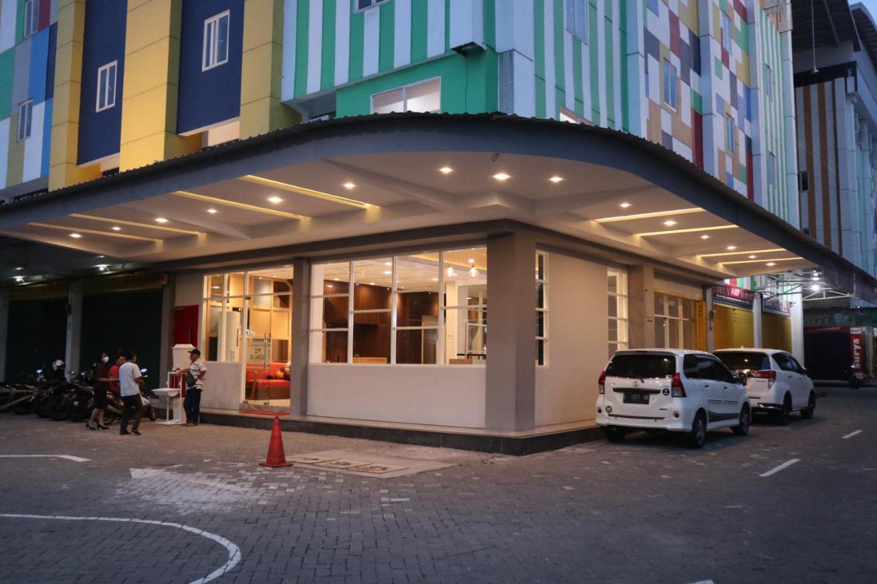 D'Carol Hotel Surabaja Exteriér fotografie