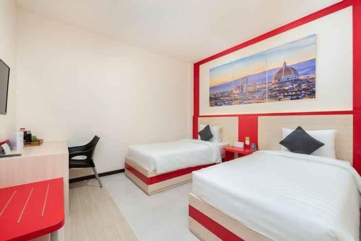 D'Carol Hotel Surabaja Exteriér fotografie